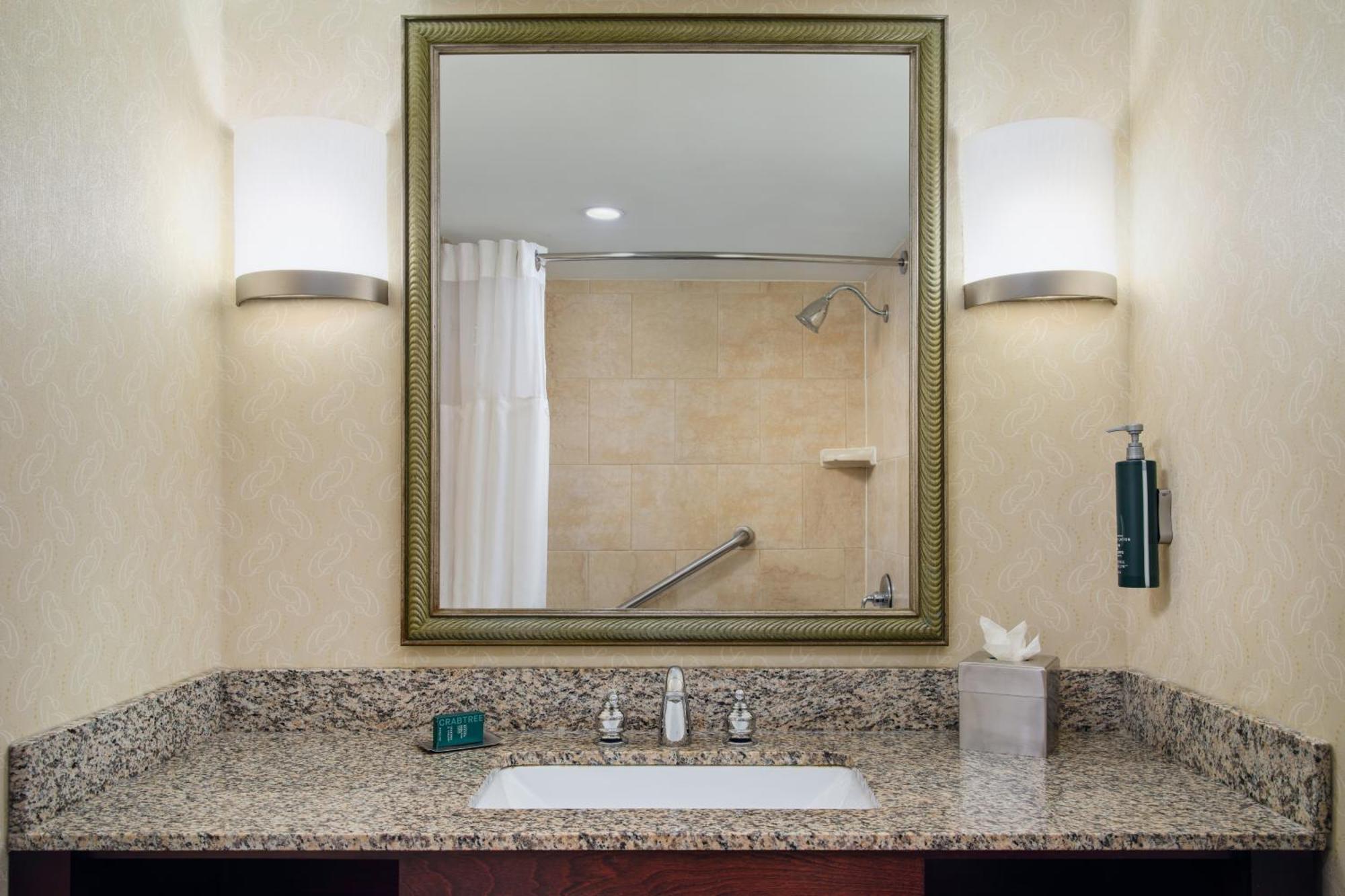 Doubletree By Hilton Rocky Mount Hotell Eksteriør bilde